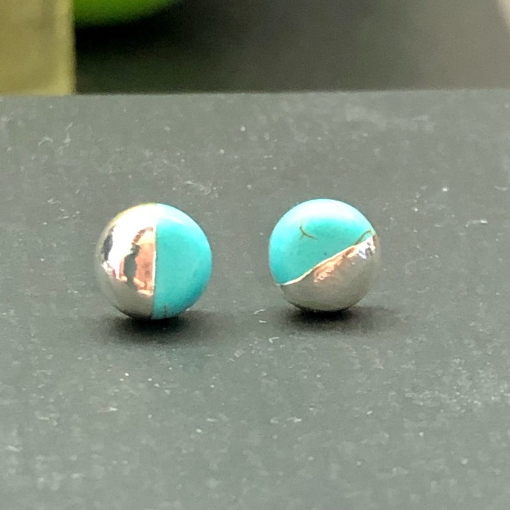 Turquoise stud earrings